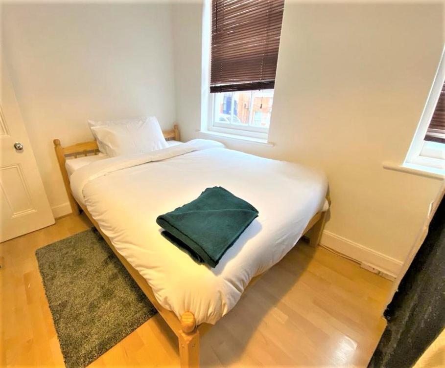 Smart 1 Bedroom Apartment In The City - Islington London Exterior photo